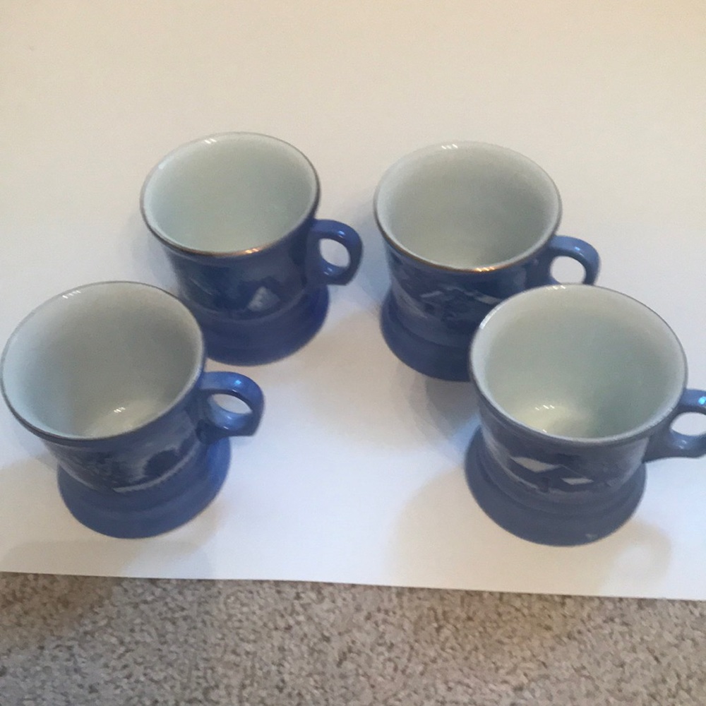 Mugs